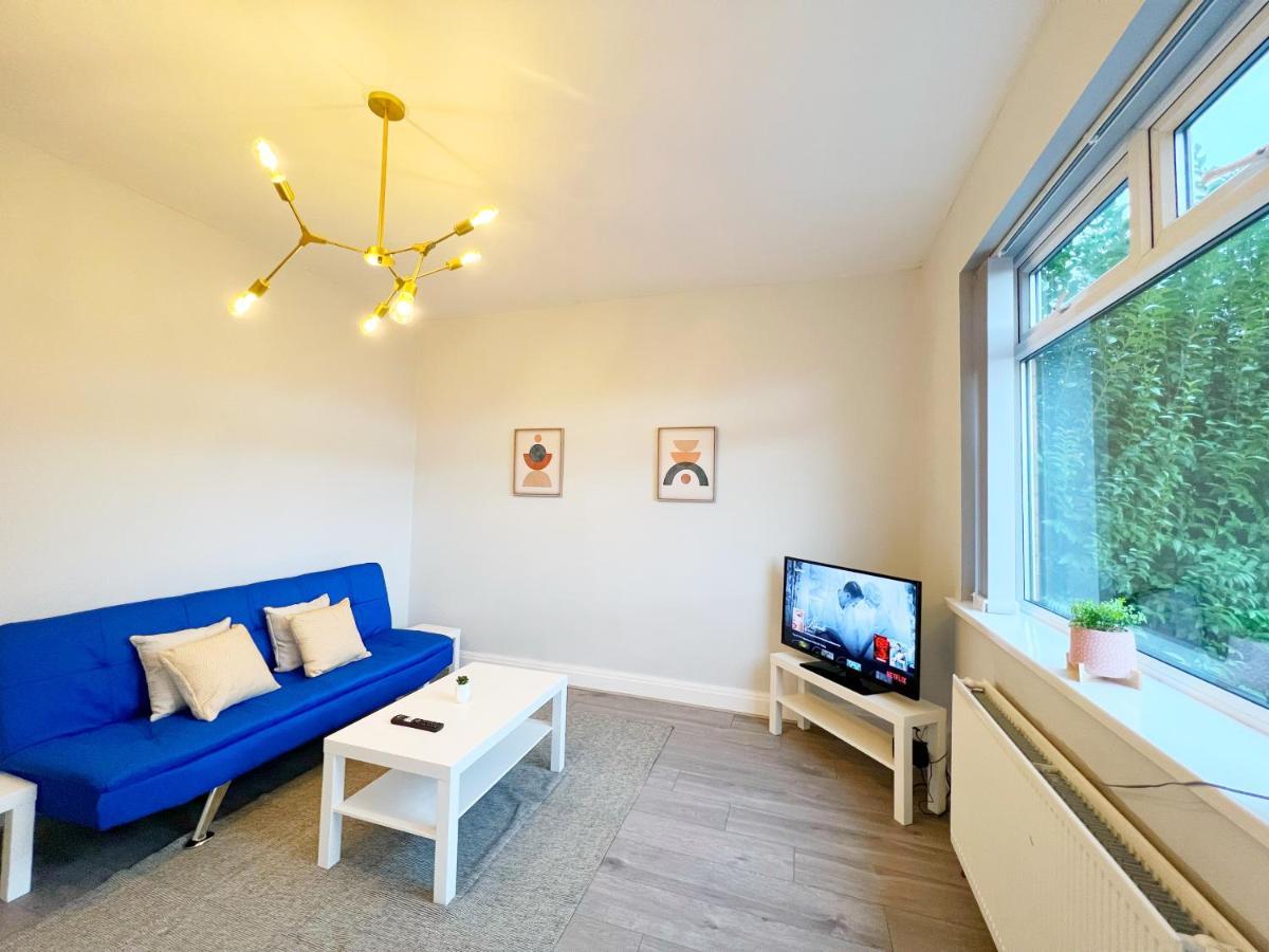 Cheerful 3 Bedroom Home With Netflix And Wi-Fi Мидлтон Экстерьер фото