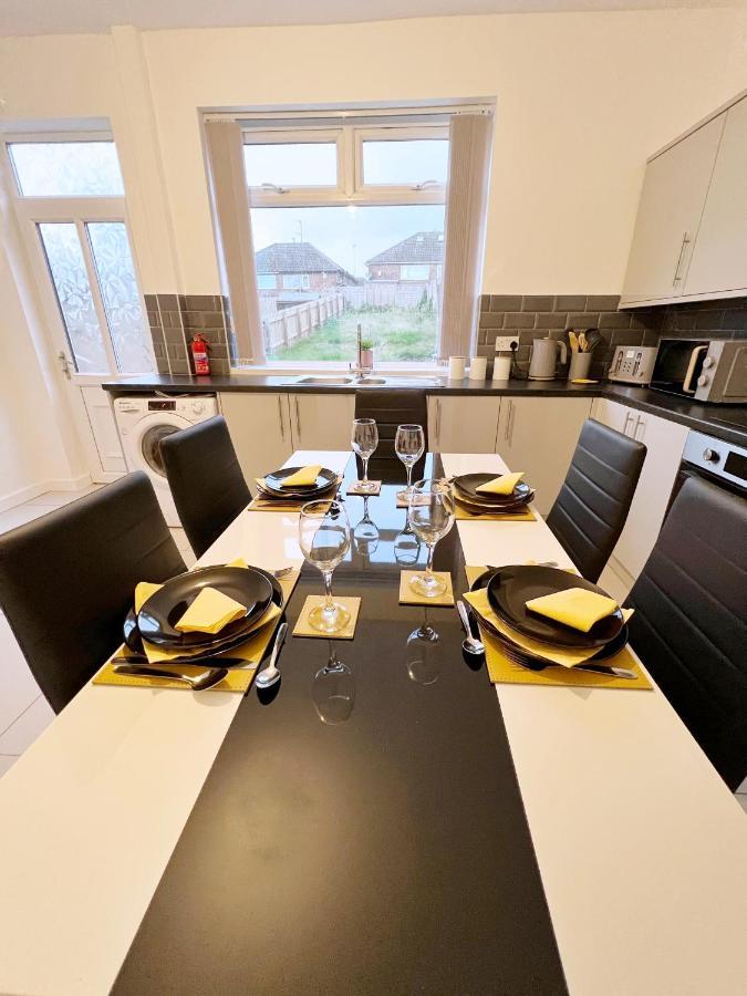 Cheerful 3 Bedroom Home With Netflix And Wi-Fi Мидлтон Экстерьер фото